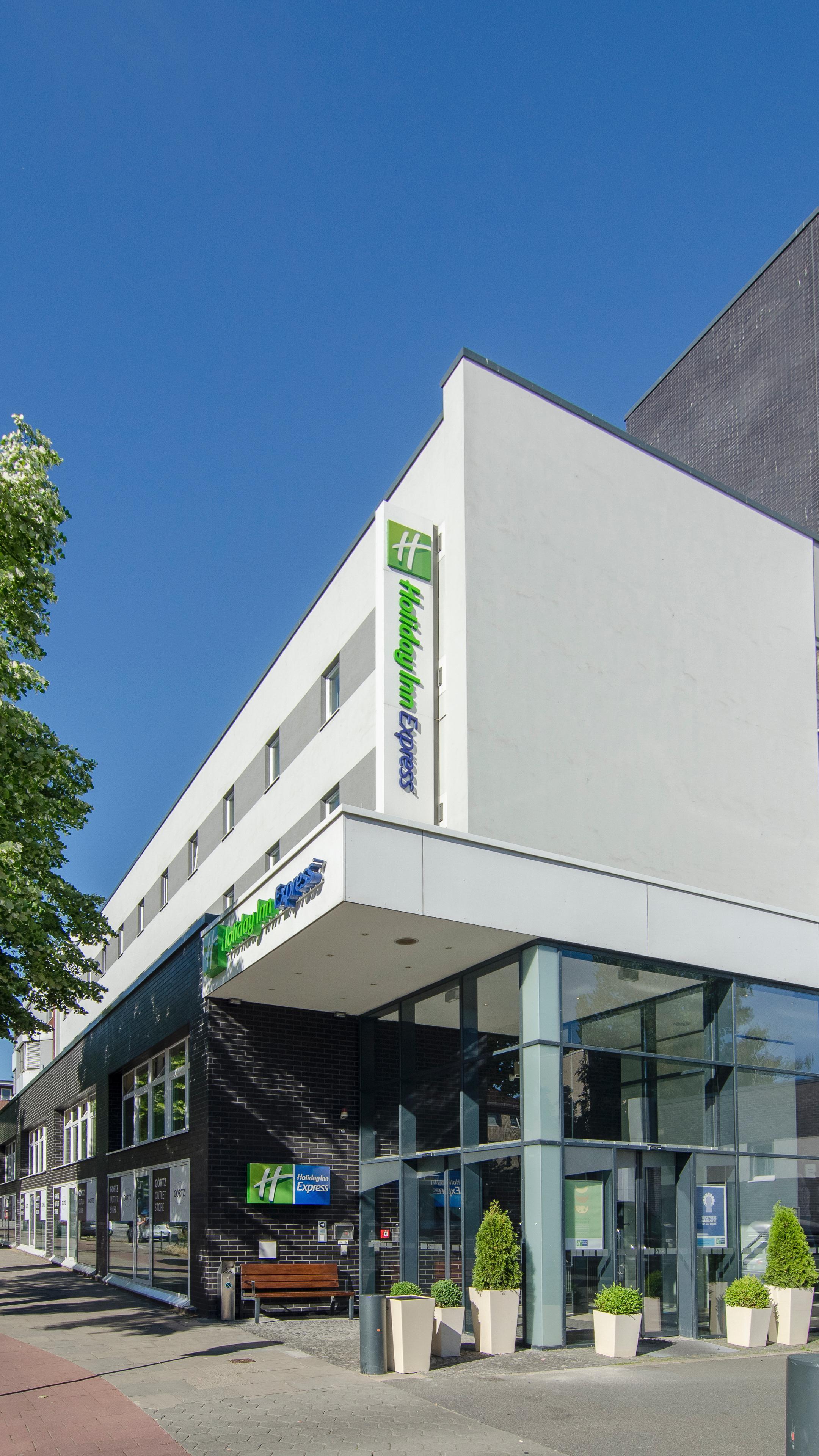 Premier Inn Hamburg City Alster Zewnętrze zdjęcie