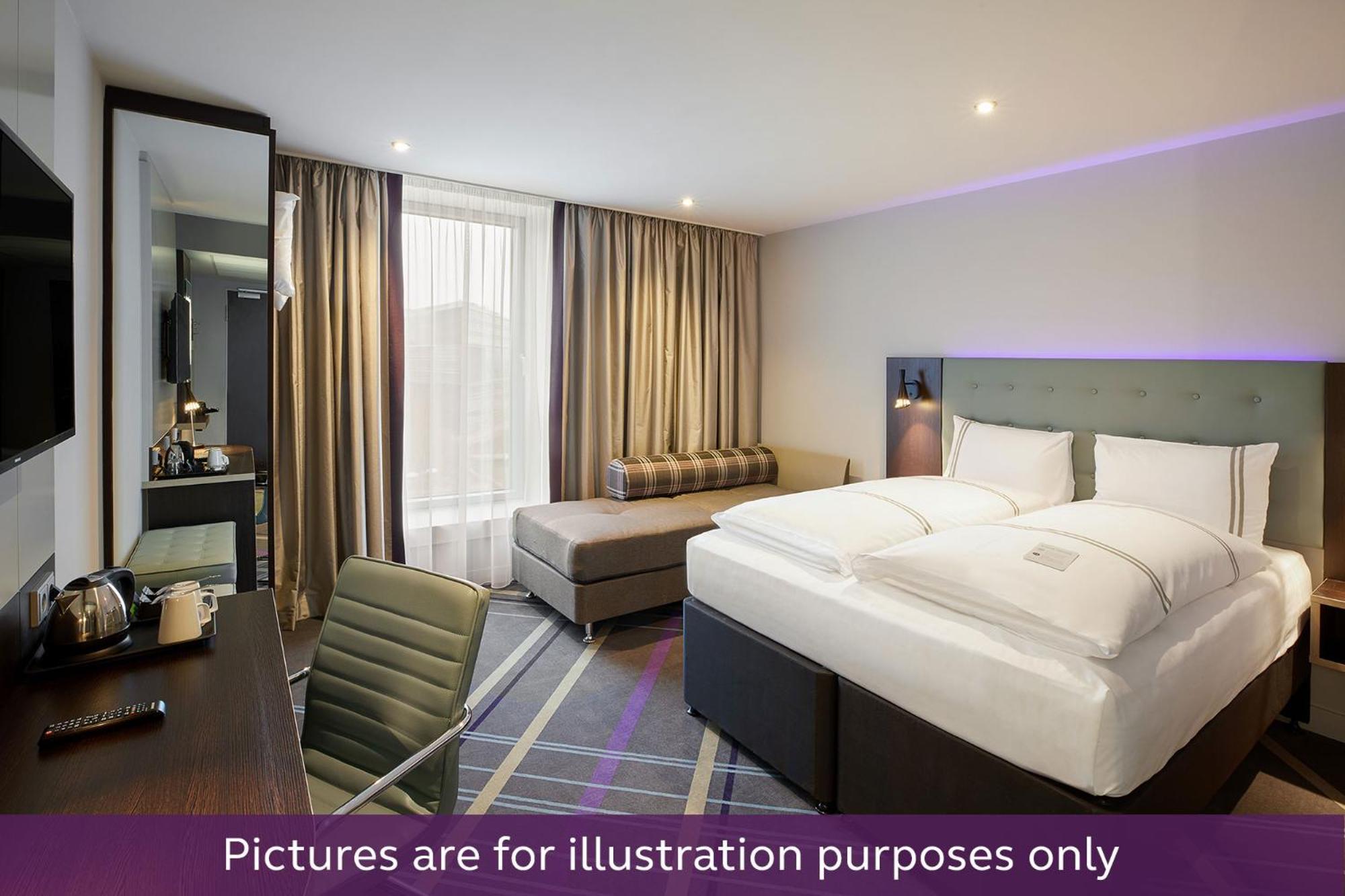 Premier Inn Hamburg City Alster Zewnętrze zdjęcie